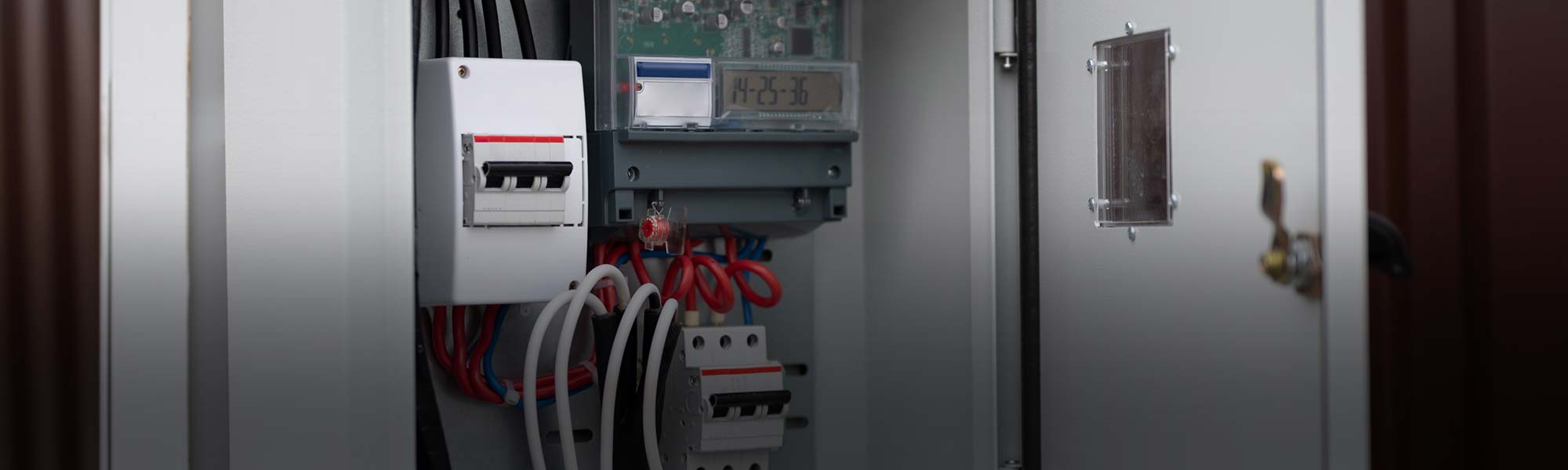 Automated Inspection in Harsh Industrial Environment